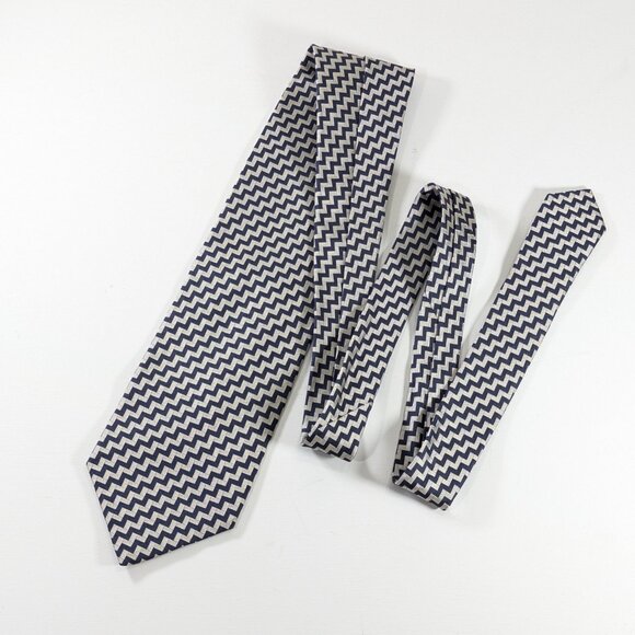 100% silk Georgio Armani Cravatte Italy metallic geometric neck tie - Picture 3 of 7